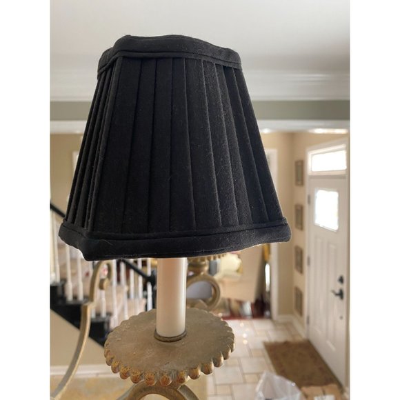 Chandelier Lamp Shades, Black, 4 Sided, Clip On (Qty. 4) - Picture 8 of 9